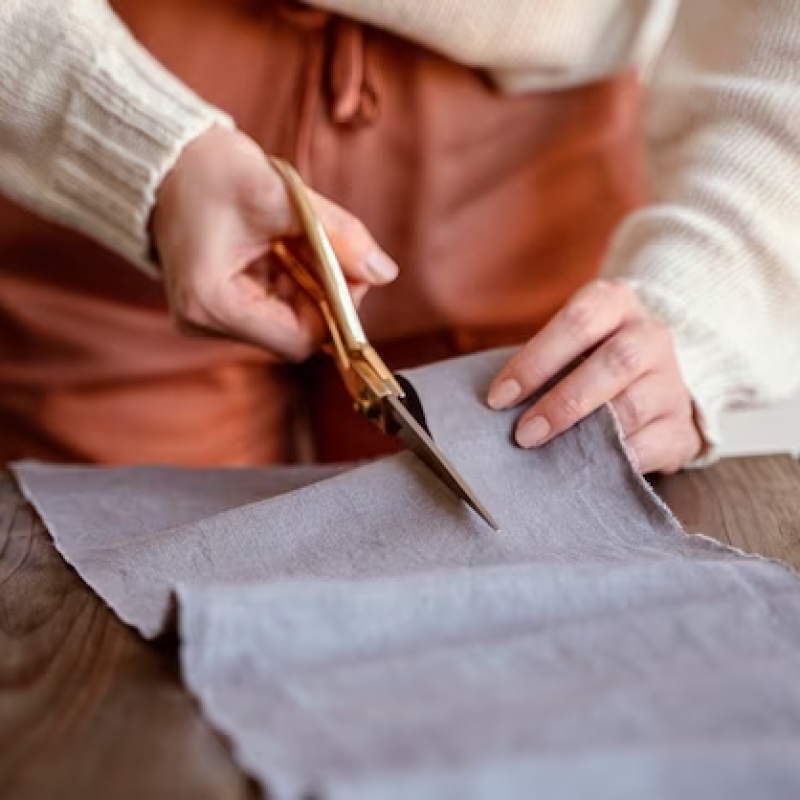 Low MOQ Clothing Manufacturer